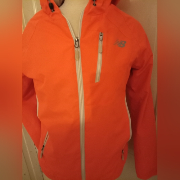 Jacket - Picture 4 of 9